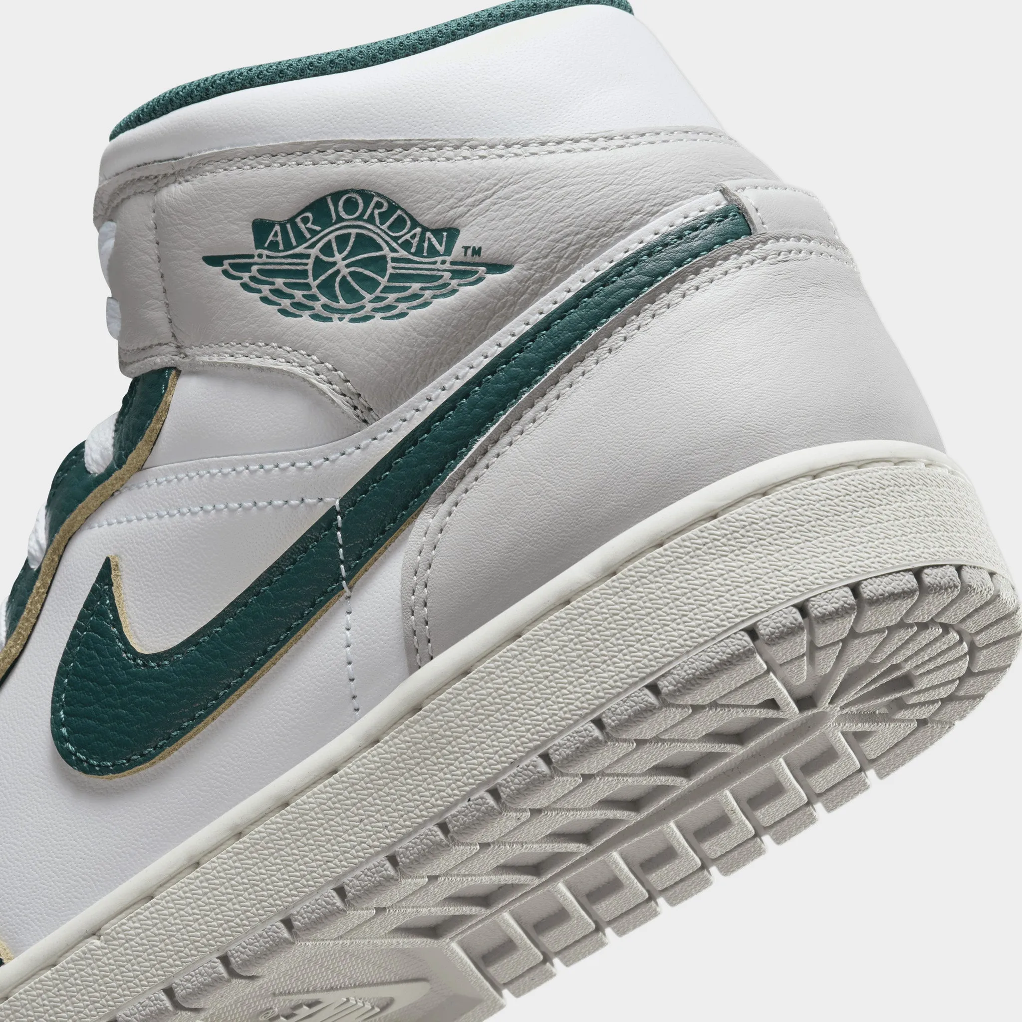 Jordan 1 Mid SE White / Oxidized Green - Sail